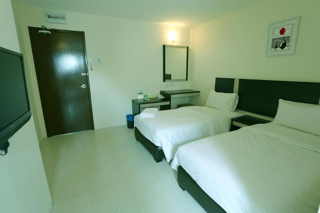 Nd Hotel Malacca Room photo